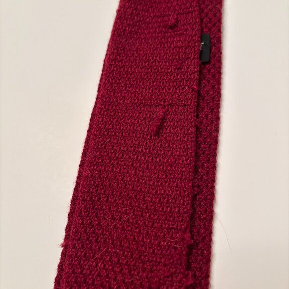 Vintage Yves Saint Laurent Paris Wool Knit Skinny Neck Tie Mens - Embroidered lo - Picture 3 of 3
